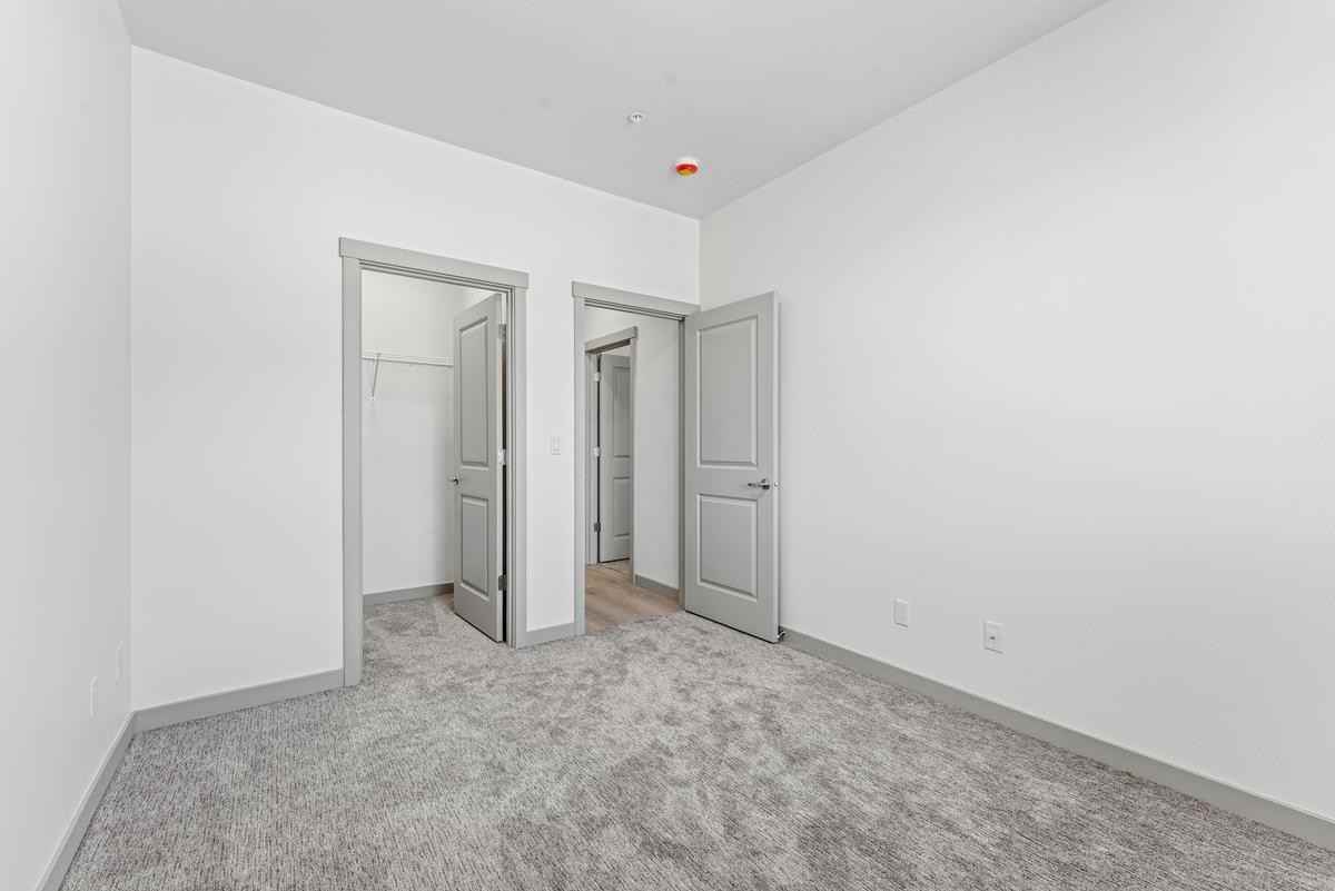 1809 Linwood St Nw - Photo 7 of 9