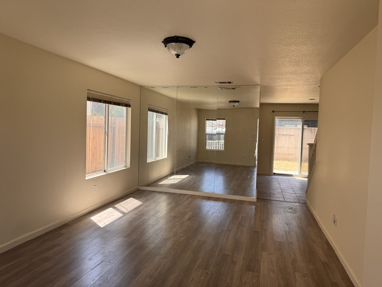 27 Heritage Rose Lane - Photo 3 of 25