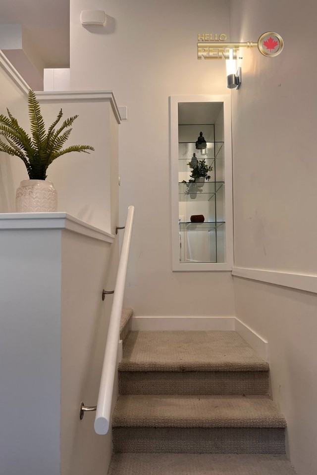 2035 Glenaire Drive #213 - Photo 2 of 21