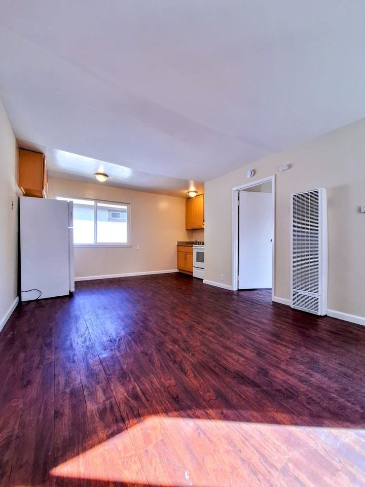2752 Kollmar Dr #34 - Photo 2 of 24