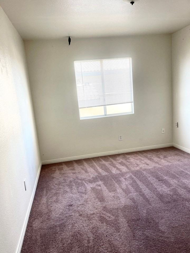 4021 Frost Way - Photo 5 of 5