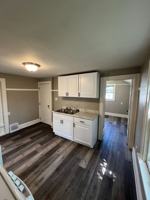 featured image of 6216 W Richmond Ave