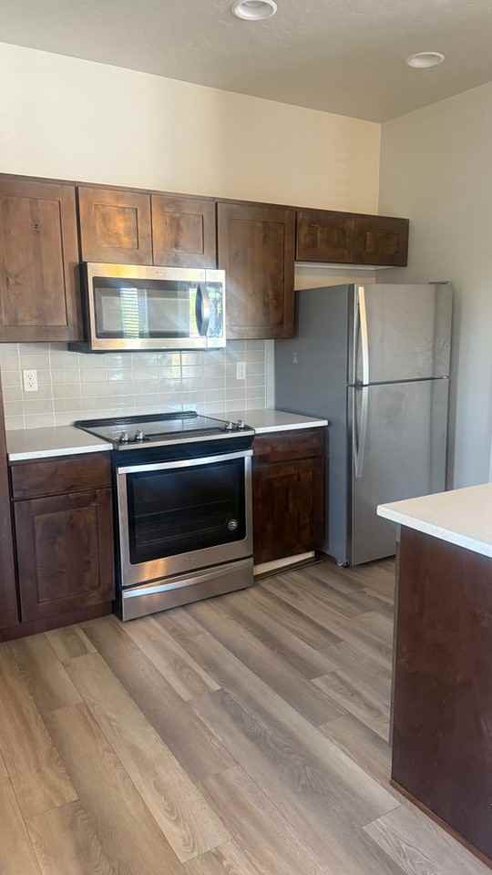 845 W Backpack Ln #101 - Photo 3 of 8