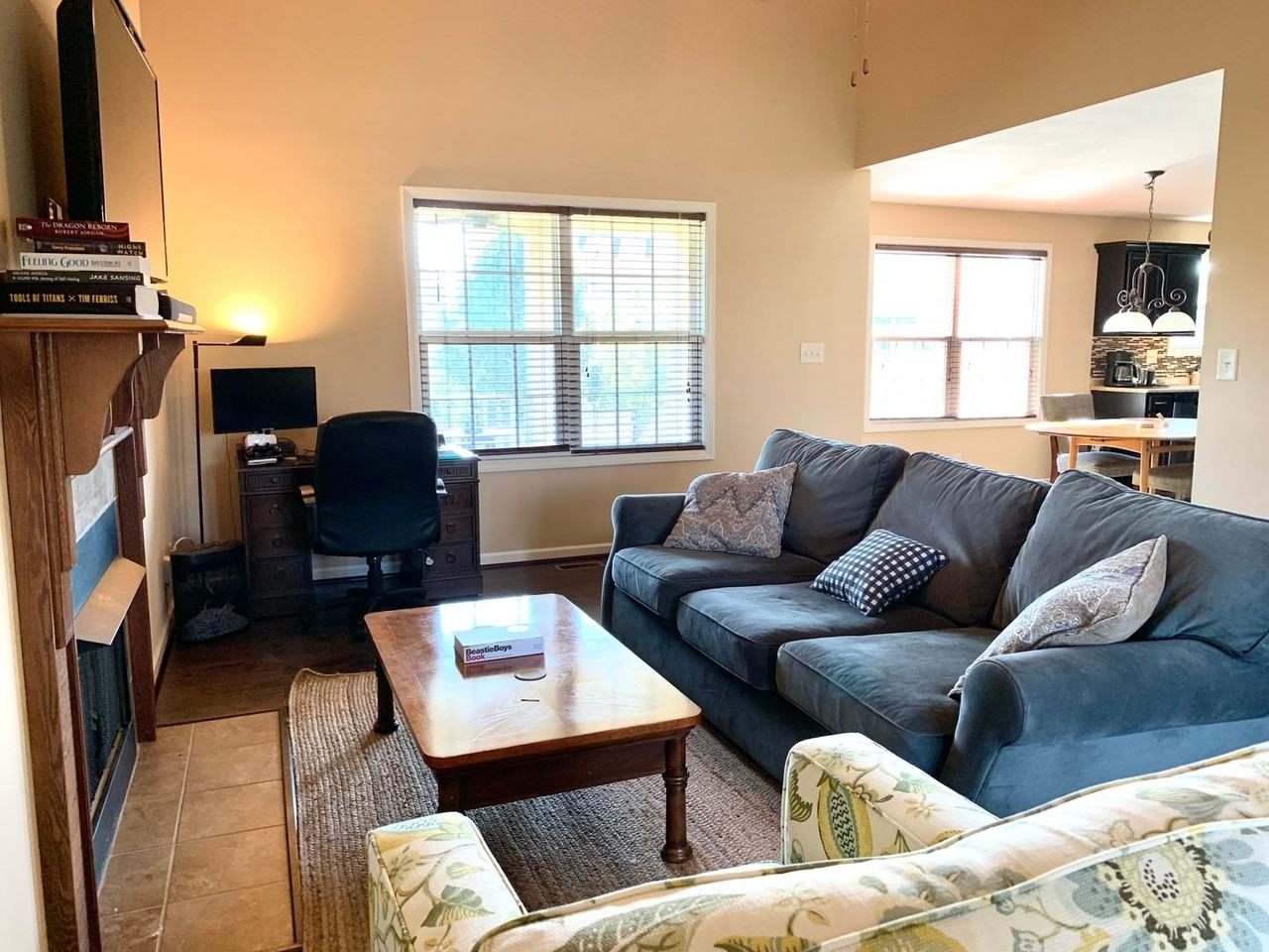 992 Dwight Eisenhower Way - Photo 2 of 24