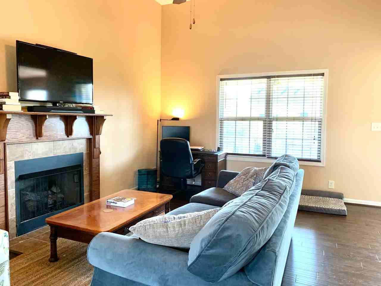 992 Dwight Eisenhower Way - Photo 3 of 24