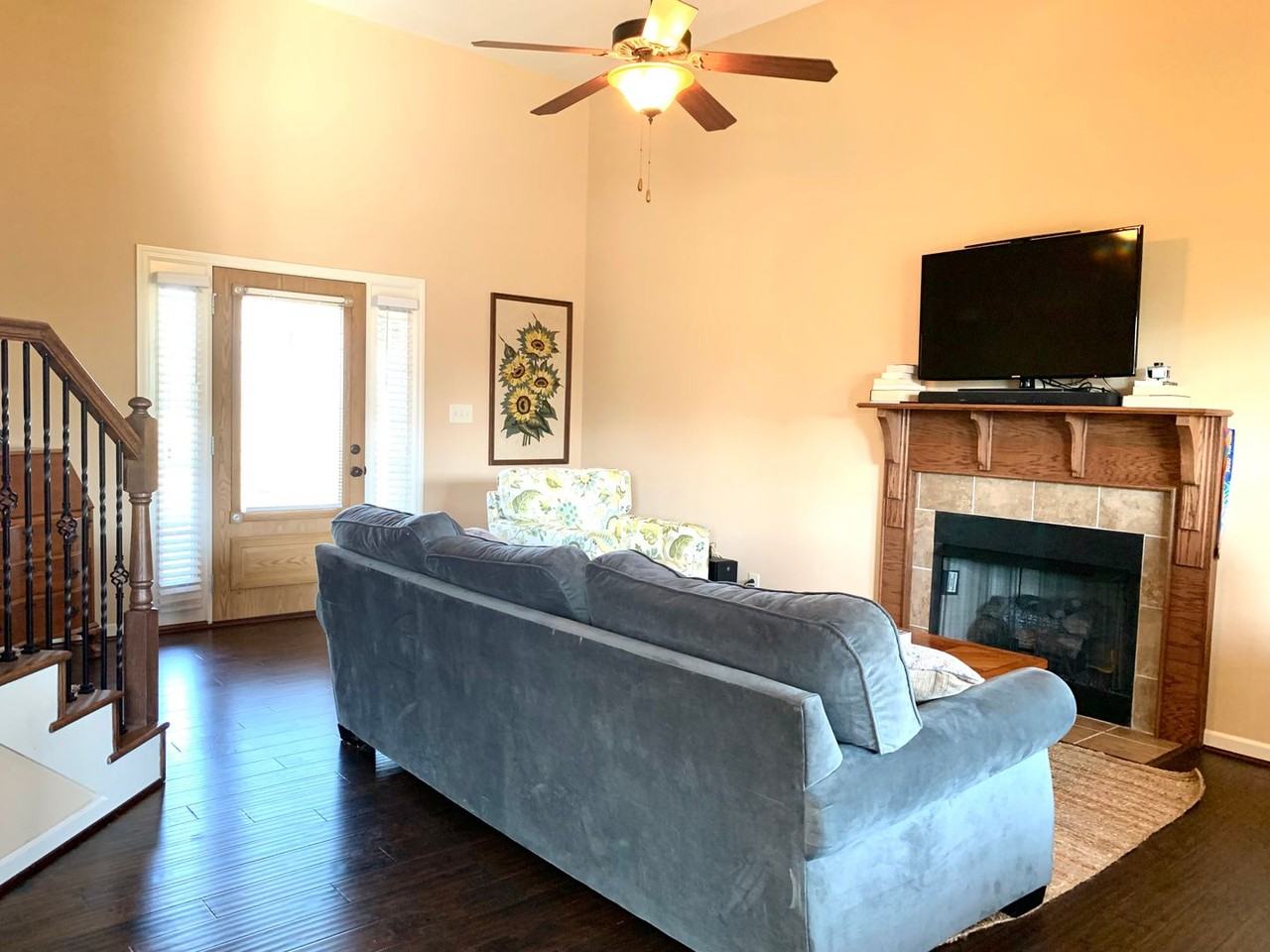 992 Dwight Eisenhower Way - Photo 4 of 24