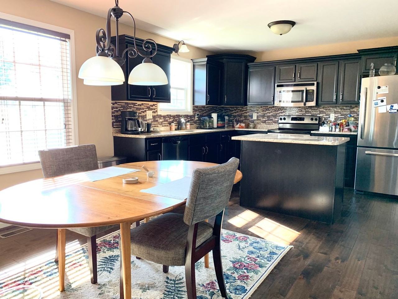 992 Dwight Eisenhower Way - Photo 5 of 24