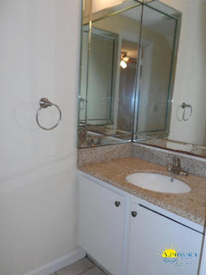 263-K Brooks St Se - Photo 7 of 9