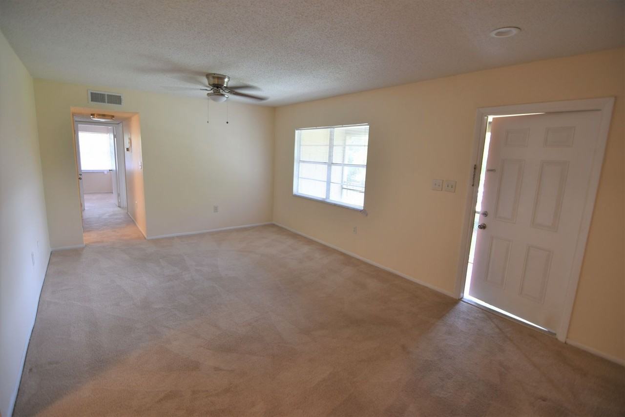 700 E Airport Blvd #B8 - Photo 5 of 24