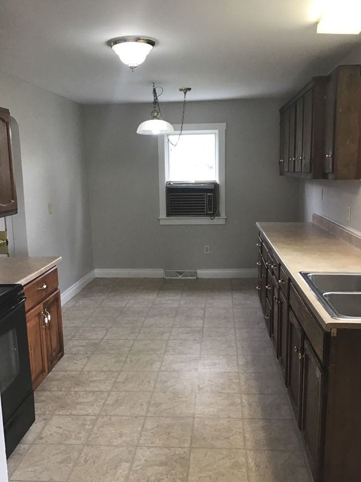 417 Greenwood Ave - Photo 2 of 18
