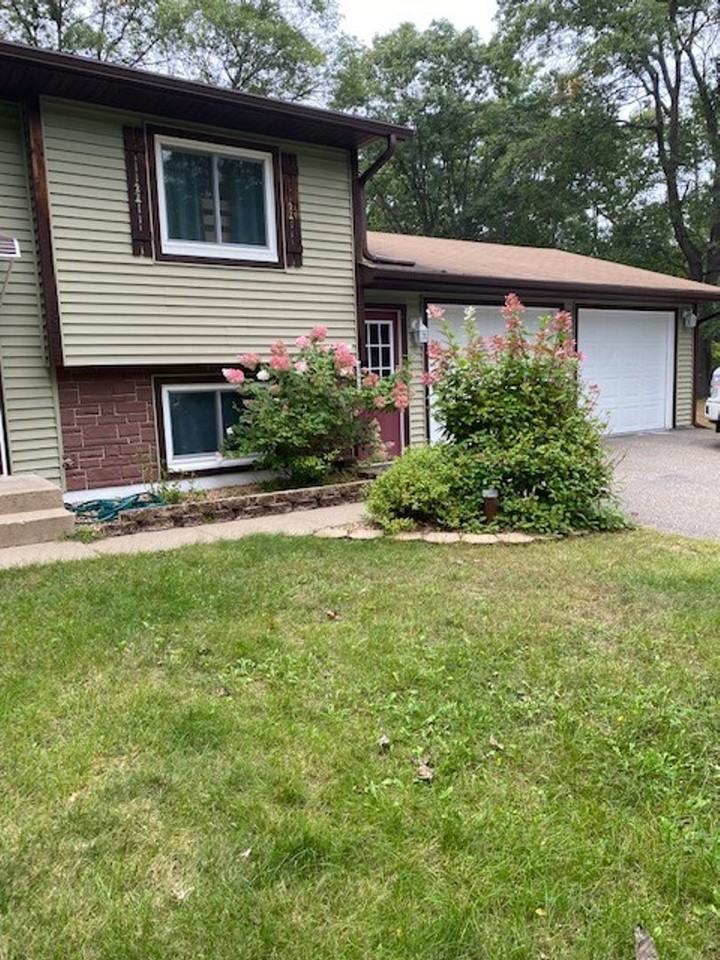 13455 Meredith Dr - Photo 3 of 27