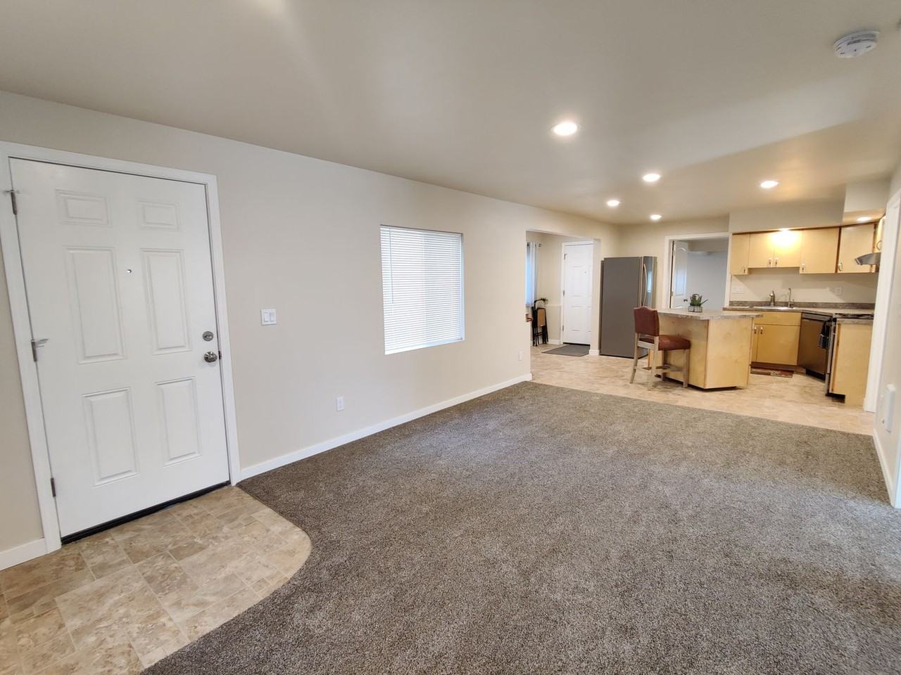 44102 N Dimmick Rd - Photo 3 of 19