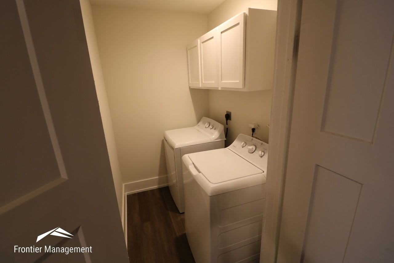 1021 Fremont - Photo 4 of 16