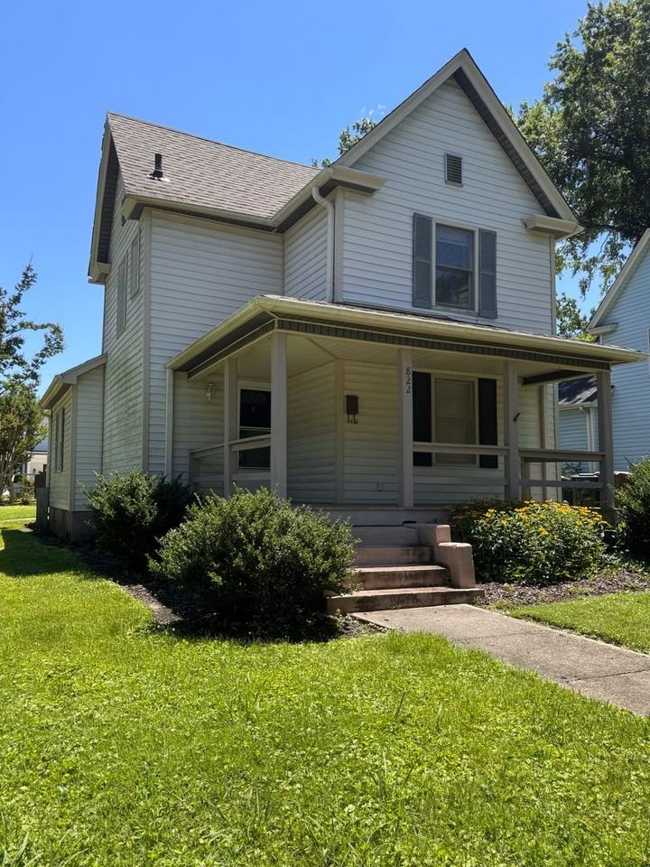 822 Wharton St - Photo 2 of 43