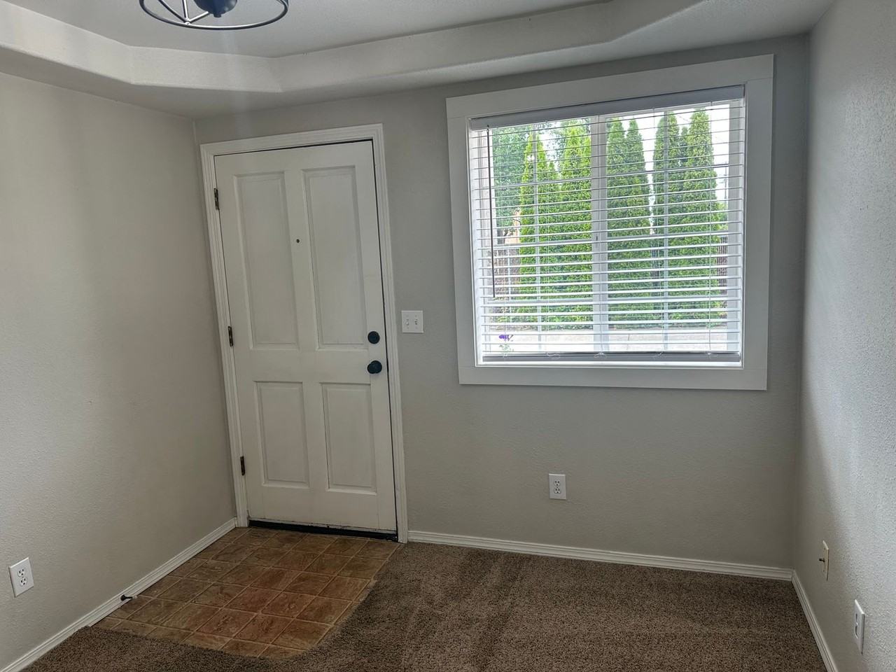 5879 Main St - Photo 3 of 17