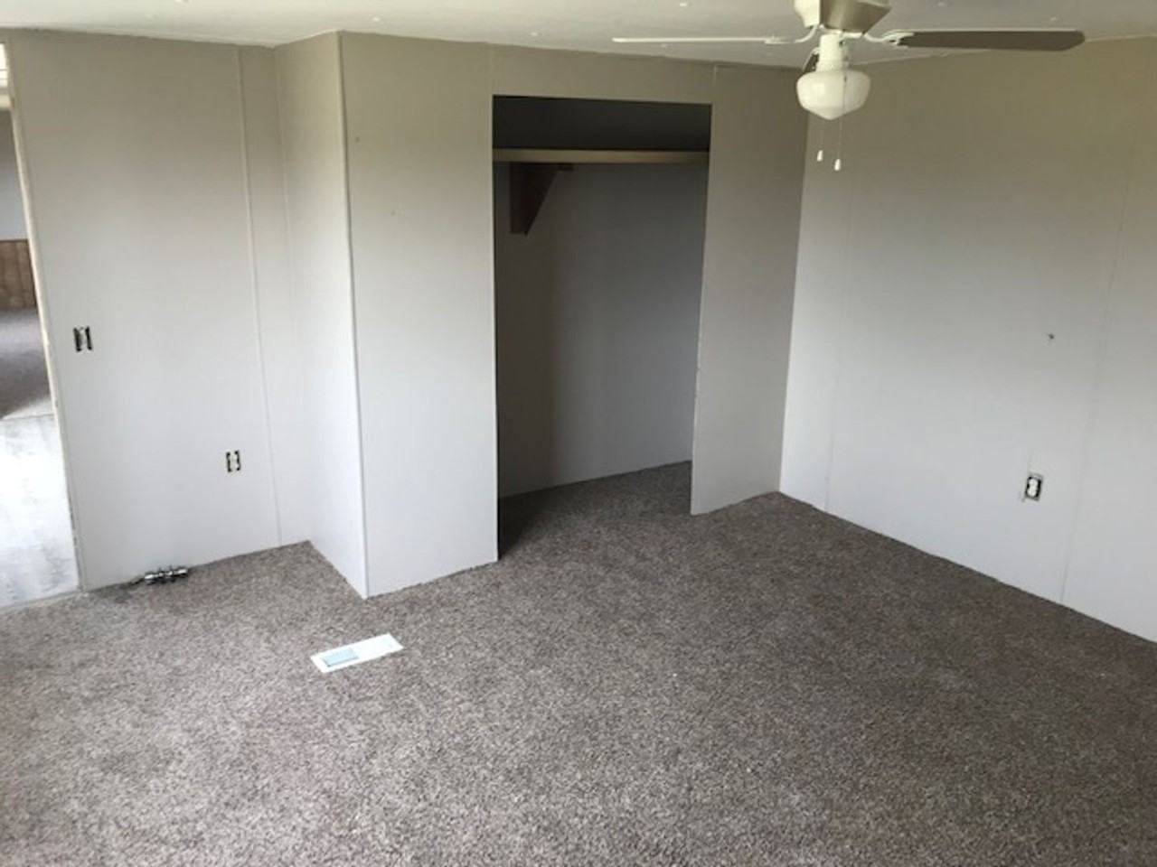 220 Baughman Hill Rd #16 - Photo 4 of 18