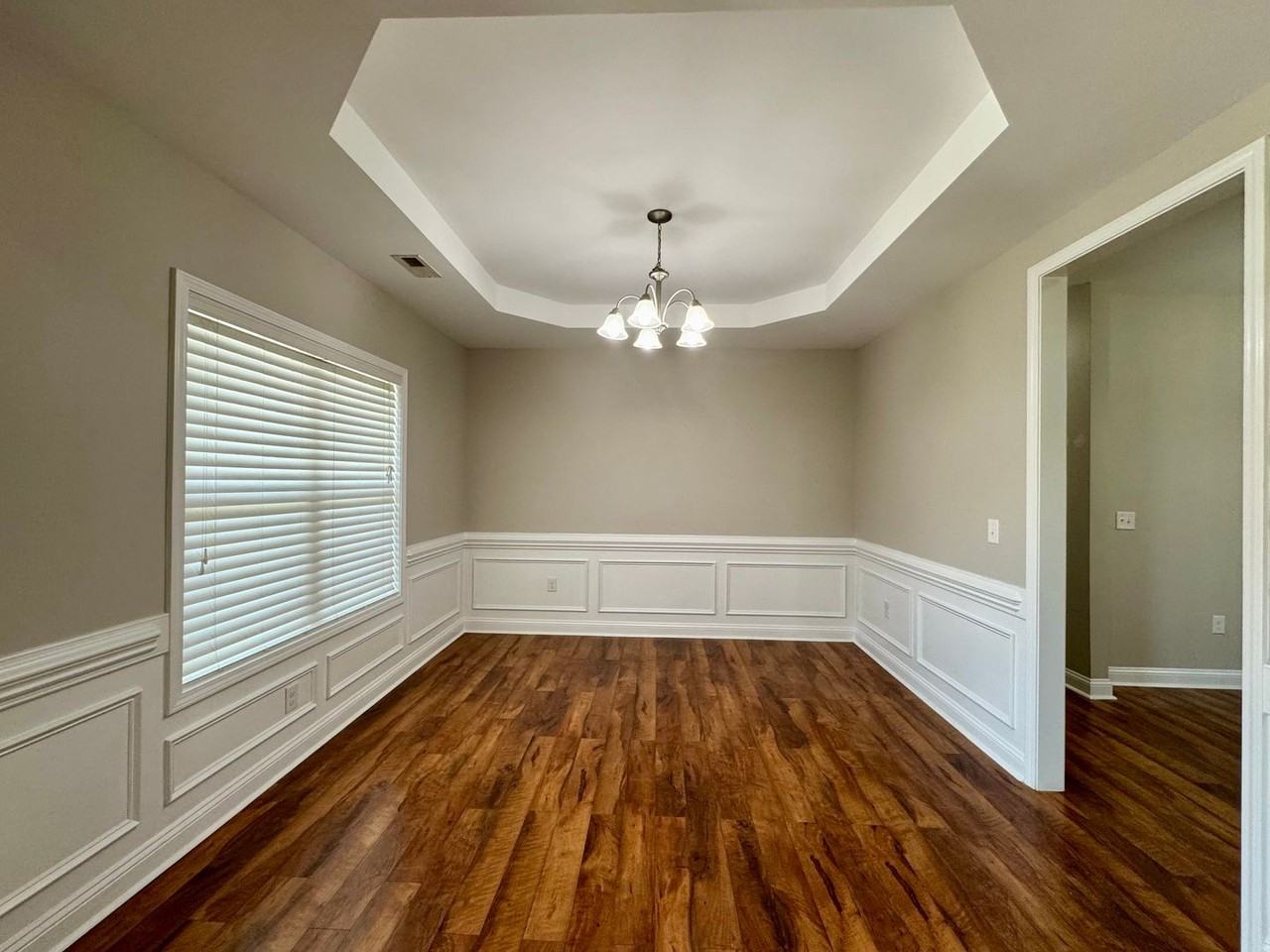 112 Palmate Ct - Photo 3 of 32