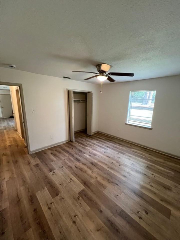 807 Lincoln Dr - Photo 5 of 8