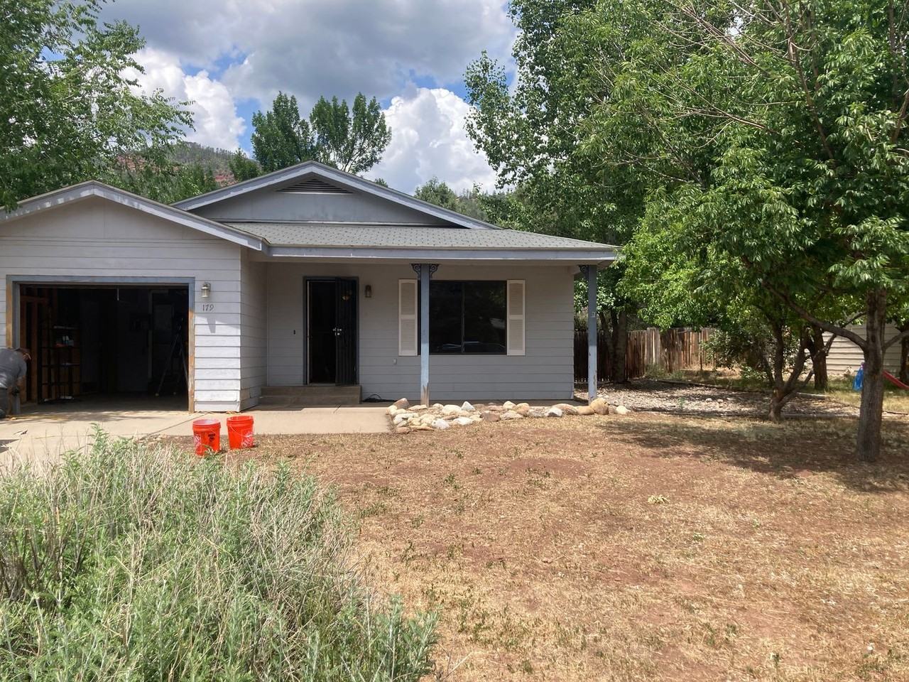 179 Hermosa Cir - Photo 2 of 21