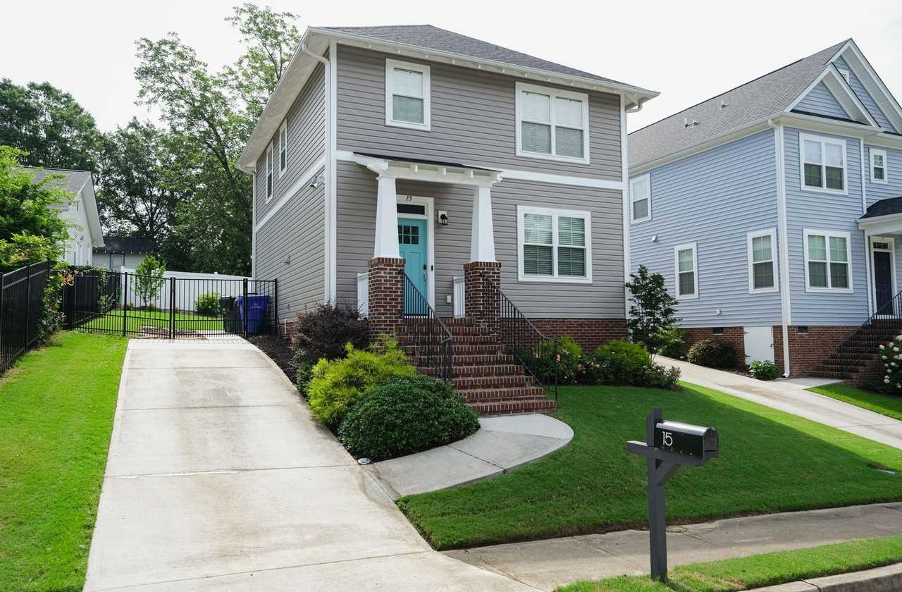 15 Ivy St - Photo 2 of 33