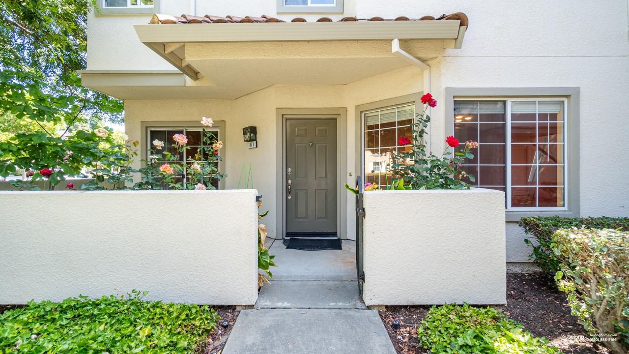 1171 Tea Rose Cir - Photo 2 of 10