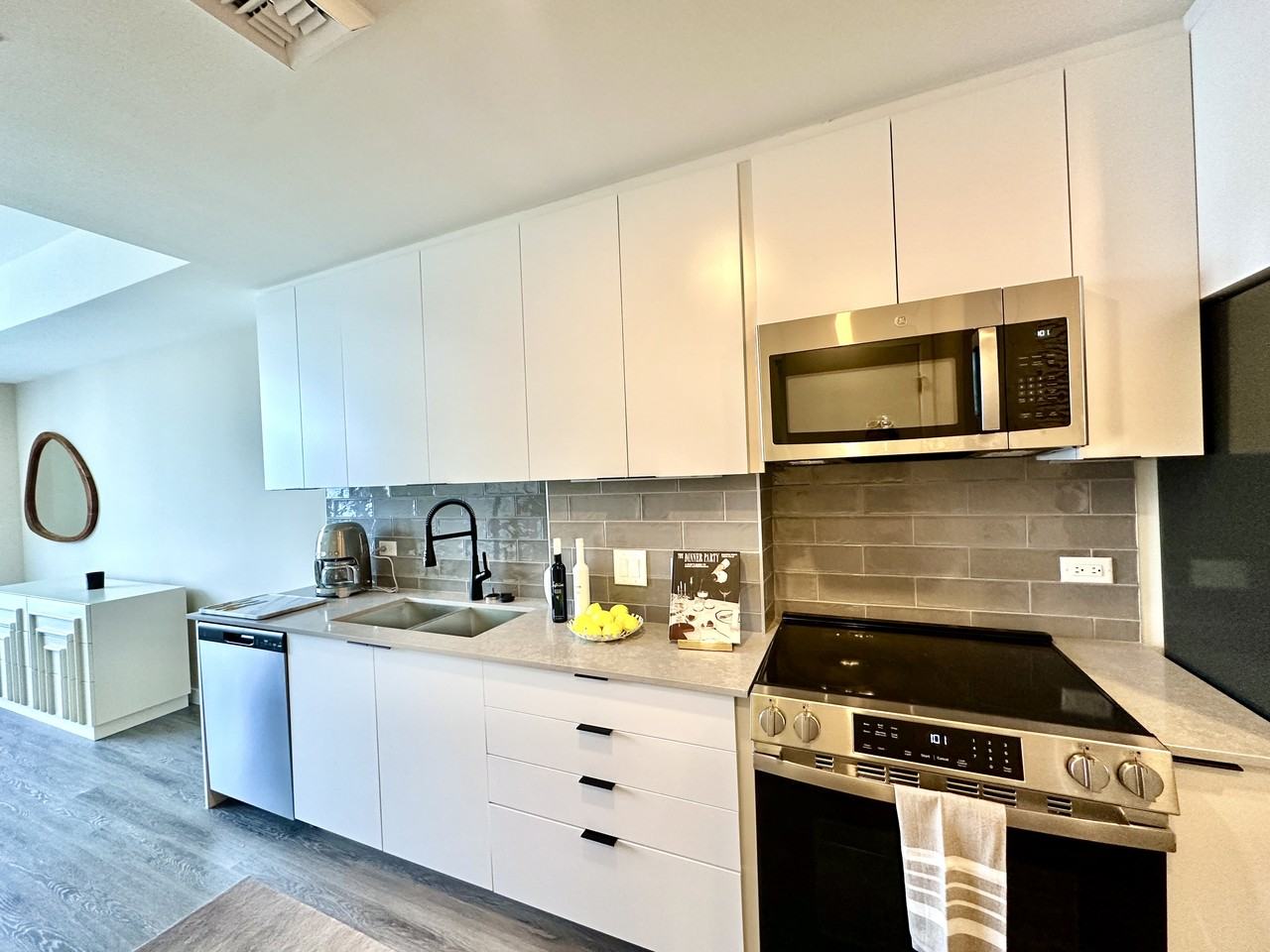 1938 Northwest 2nd Court #S32 - Photo 5 of 15