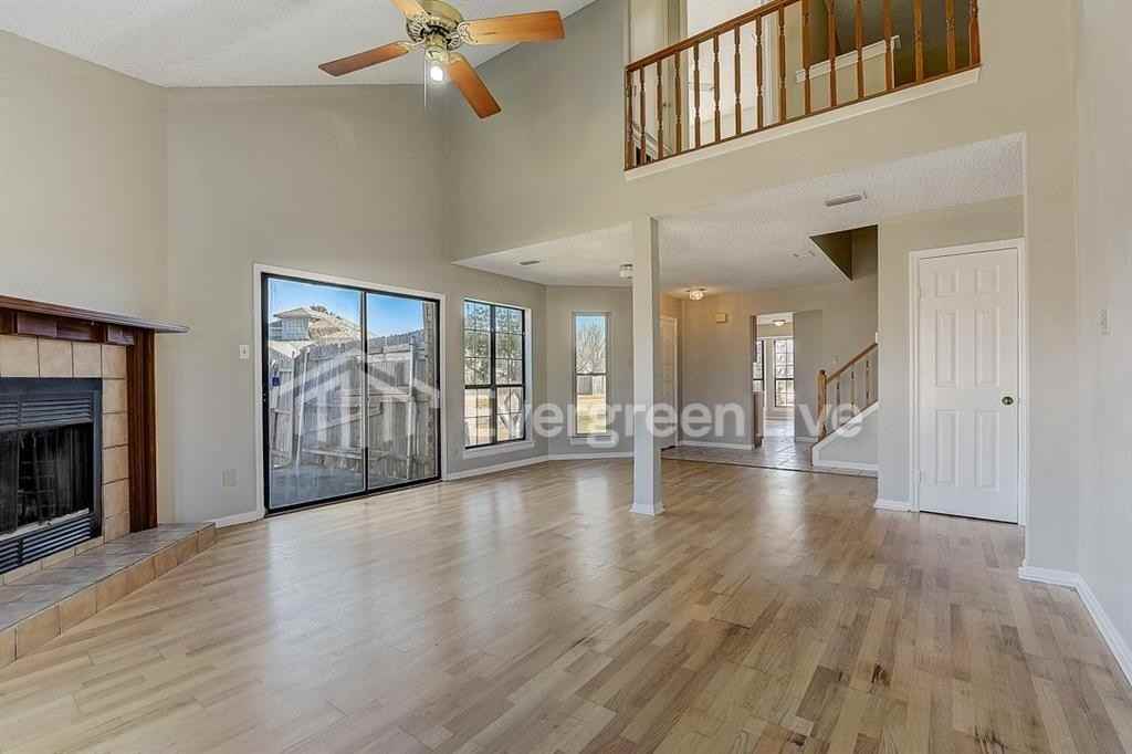 3121 Twisted Vine Lane - Photo 4 of 15