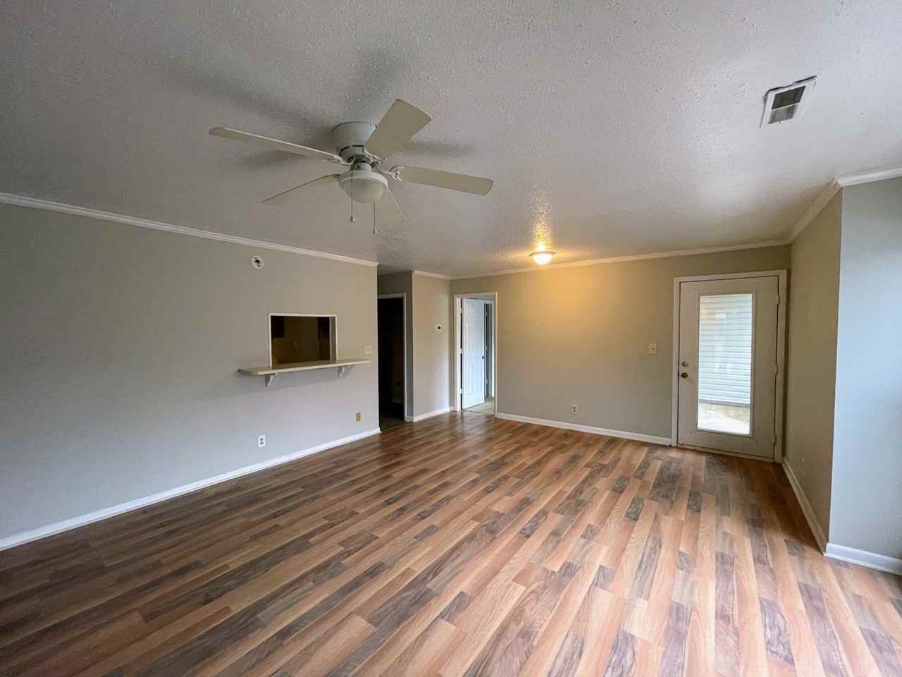 5001 7 Pine Circle #1 - Photo 6 of 34
