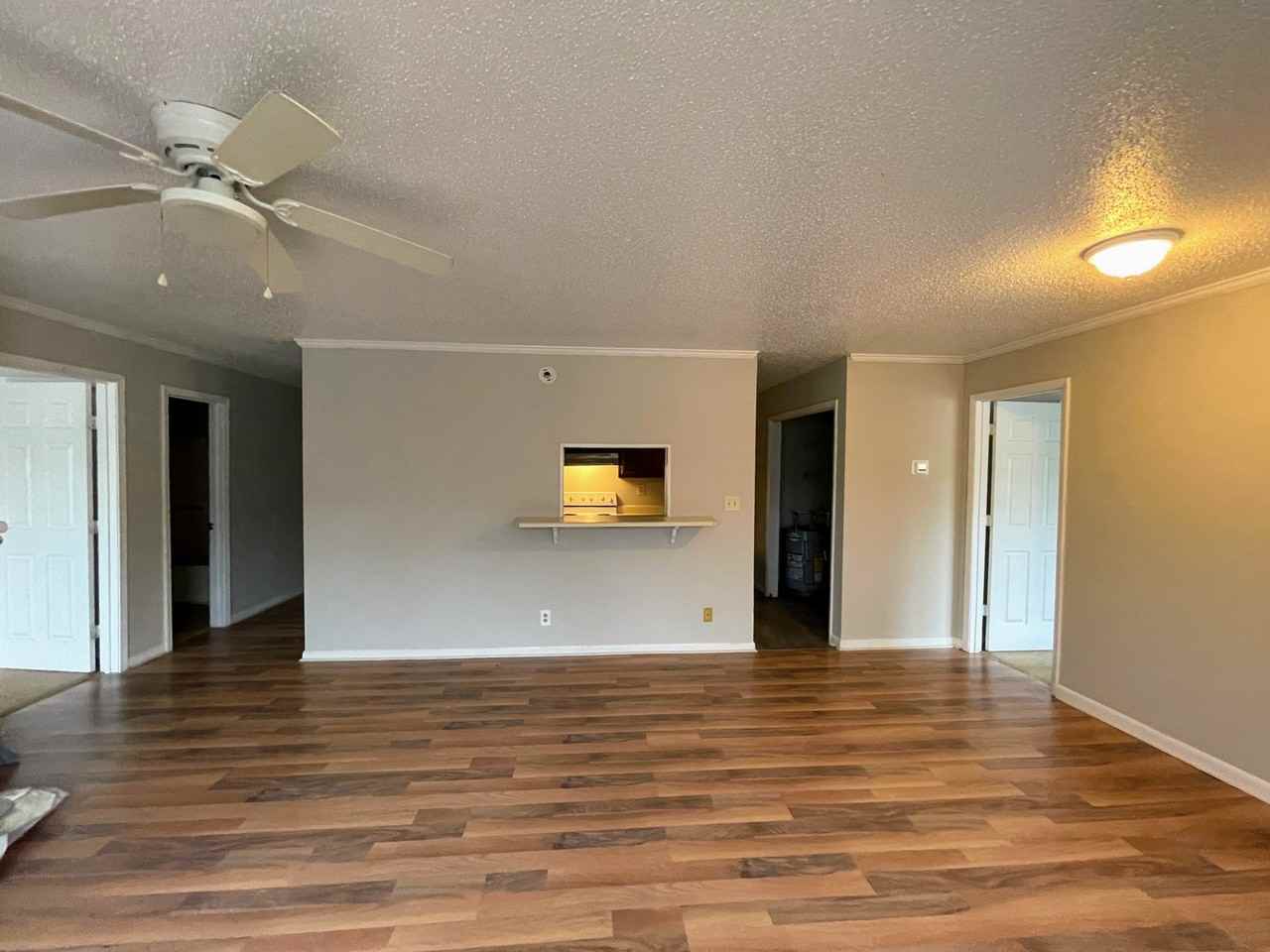 5001 7 Pine Circle #1 - Photo 4 of 34