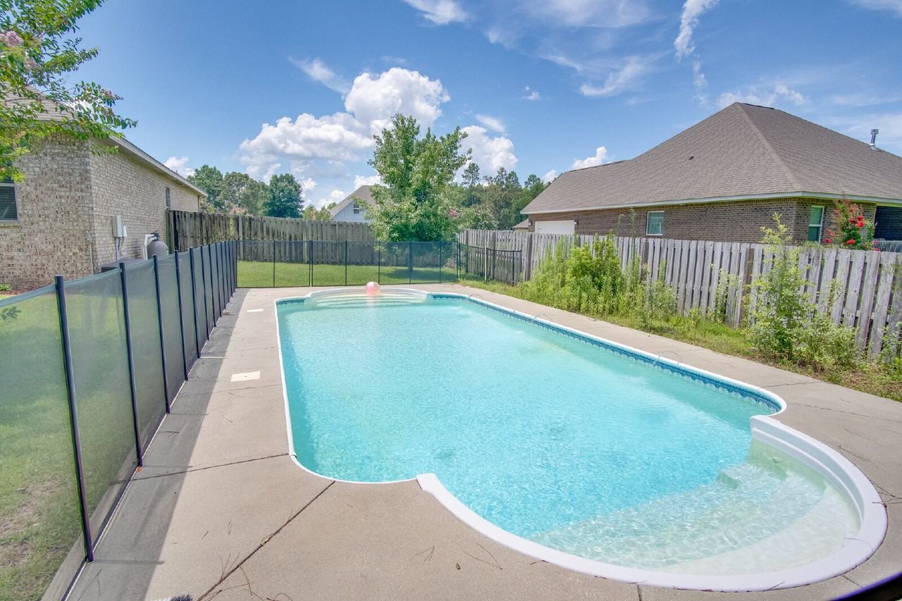 2648 Gemstone Cir - Photo 2 of 40