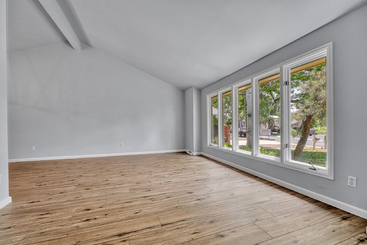 4961 W 98th Ave - Photo 5 of 50