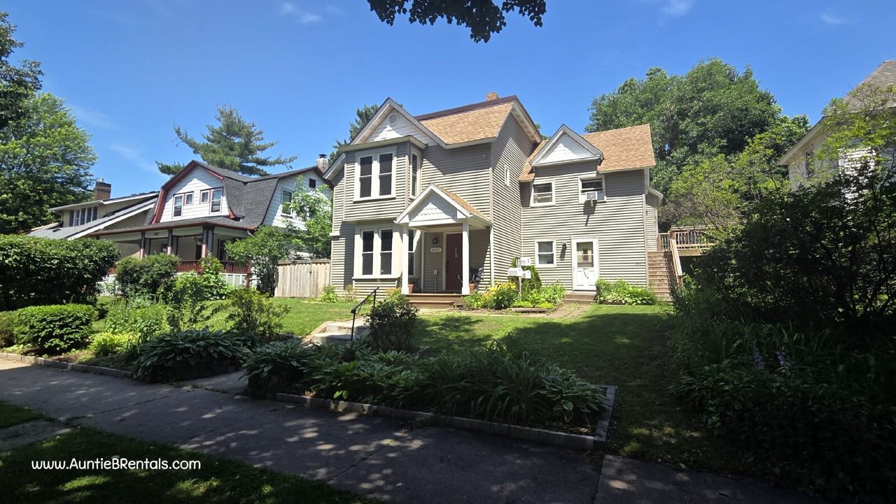 1647 Hewitt Ave - Photo 2 of 25