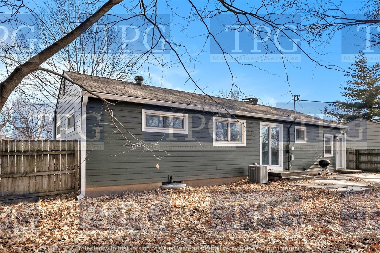 6800 Woodward St - Photo 3 of 31