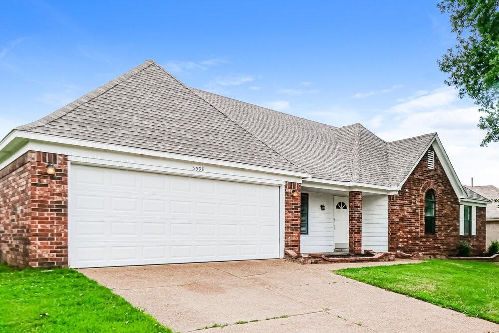 5599 Annandale Dr - Photo 3 of 16