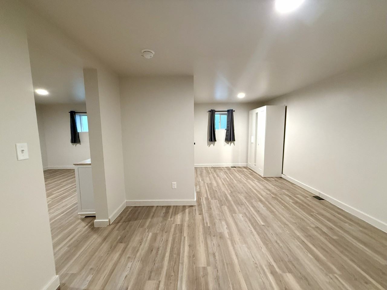 1050 Grand Ave #11 - Photo 3 of 6