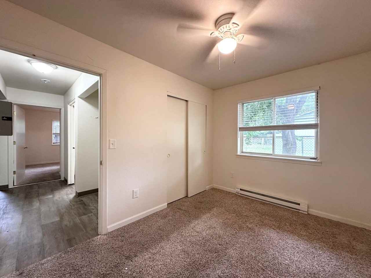 142 142 SE 160th  - 27 #27 - Photo 3 of 10