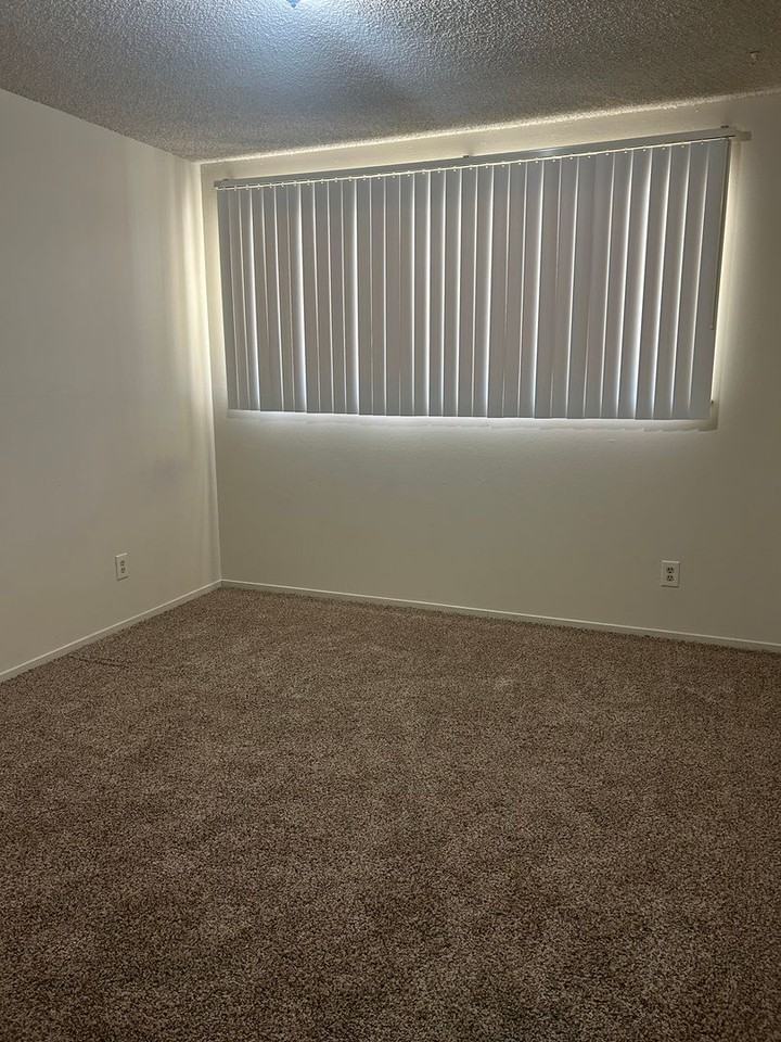 Garden East Apartments - Photo 7 of 18