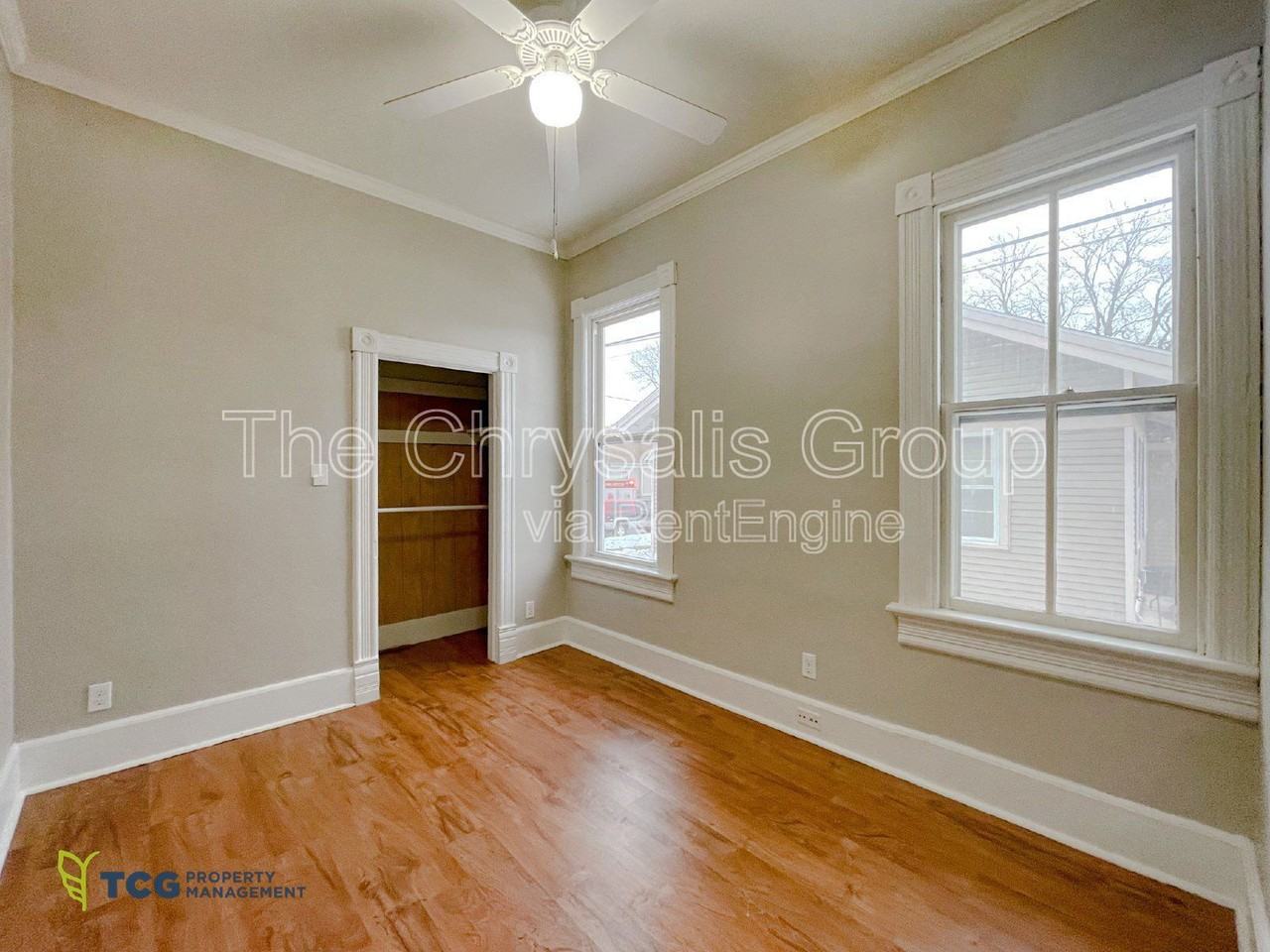 111 W Moore St - Photo 5 of 9