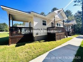 featured image of 459 Merrywood Dr #B