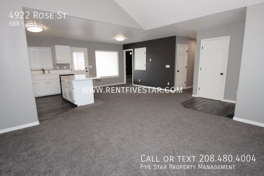 4922 Rose St - Photo 2 of 24