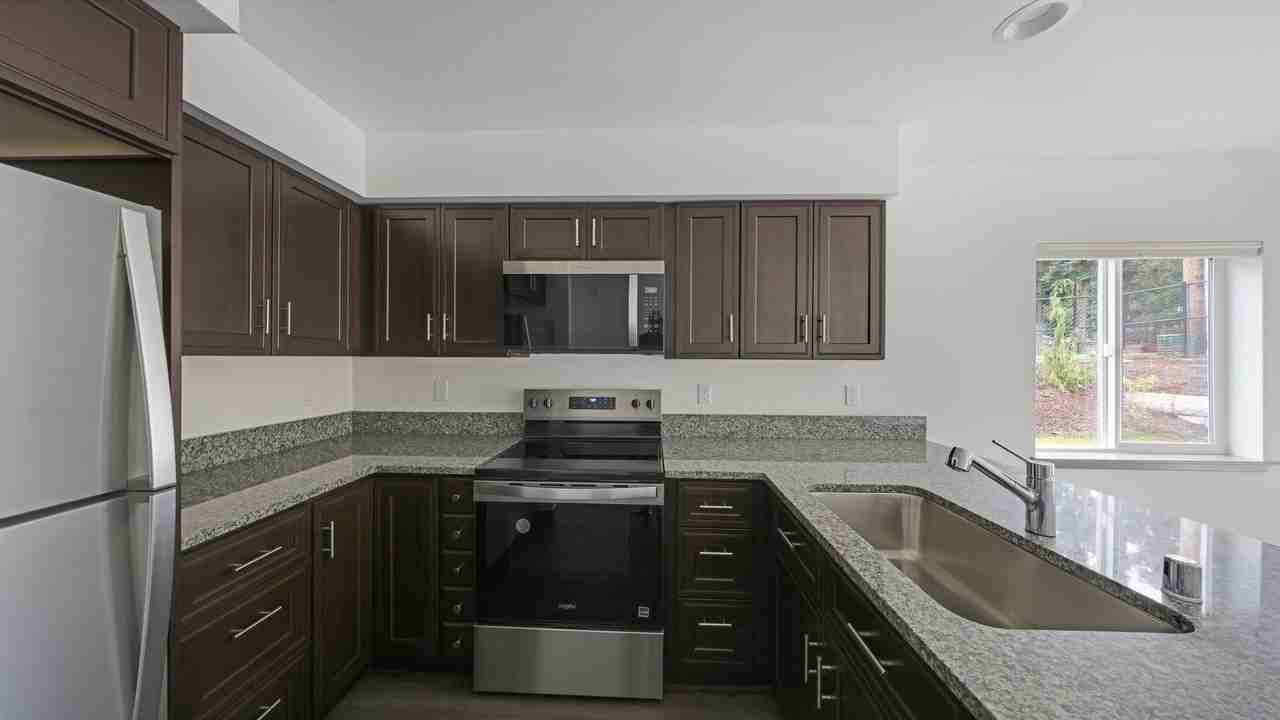 120 Ne 10th Ave #A3 - Photo 6 of 21