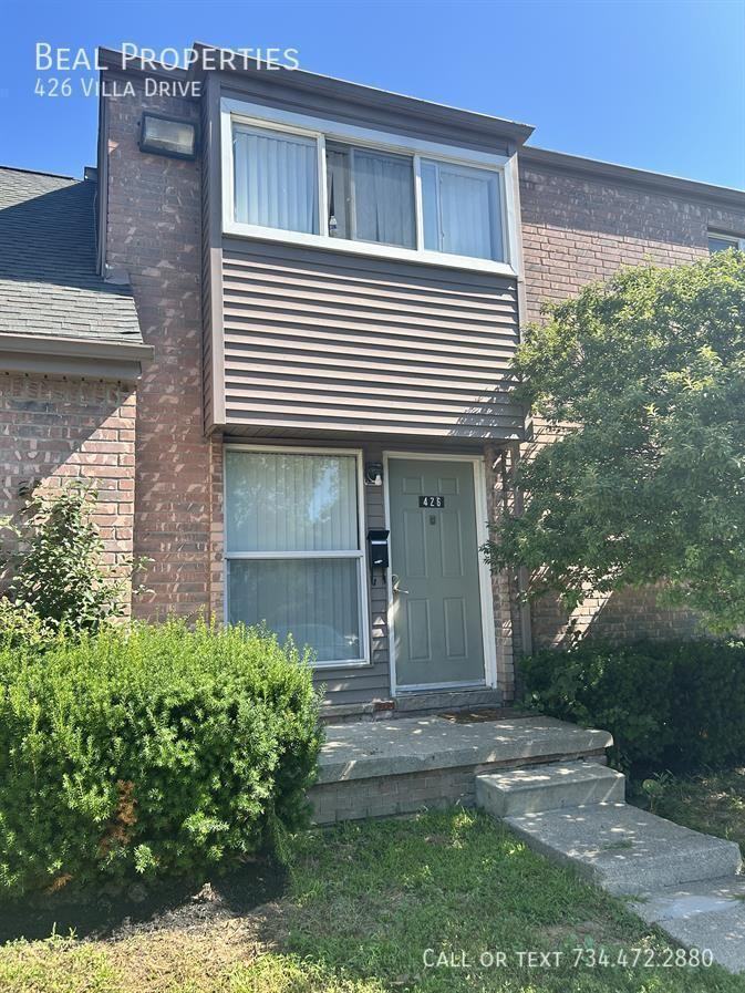 426 Villa Dr