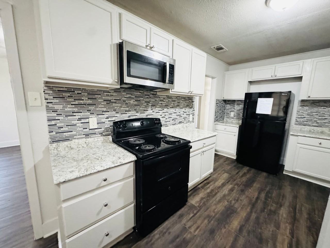 1955 Rice Dr - Photo 4 of 41