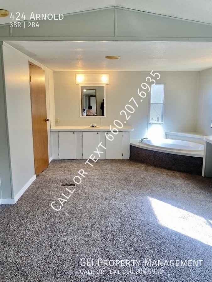 424 Arnold Drive - Photo 7 of 16