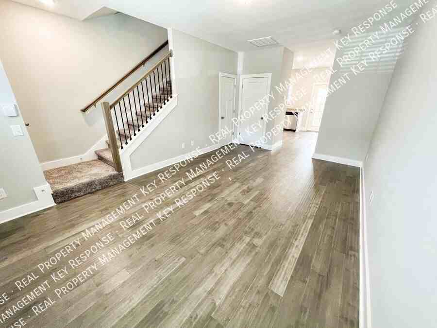 2520 Hanford Ave #217 - Photo 3 of 14