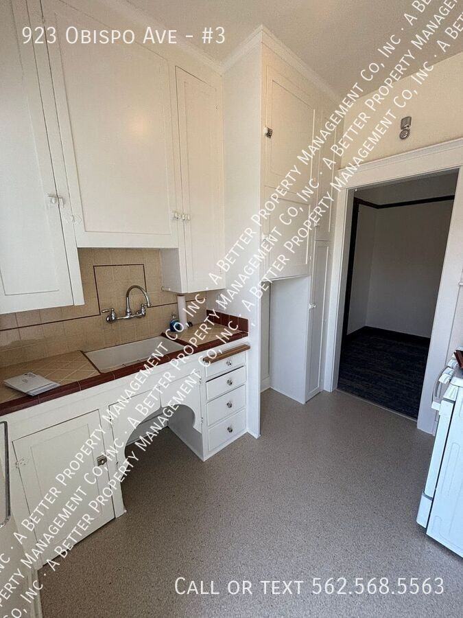 923 Obispo Ave #3 - Photo 4 of 11