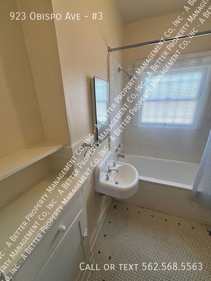 923 Obispo Ave #3 - Photo 6 of 11