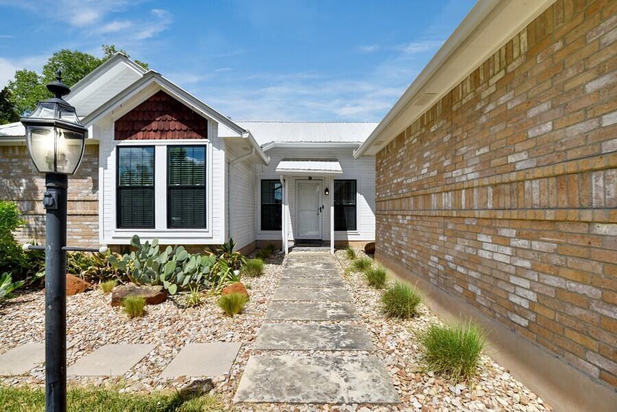 13000 Tilghman Trl - Photo 3 of 25