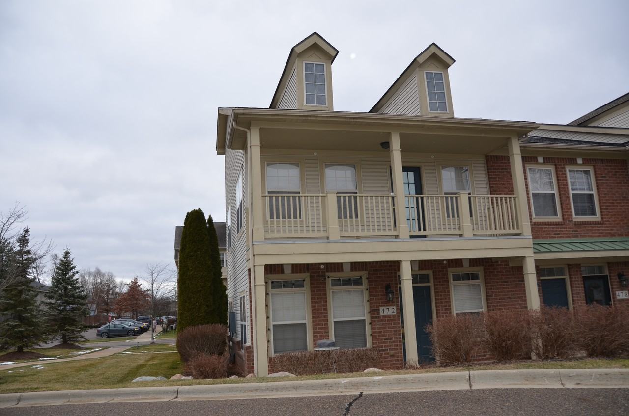 474 Village Dr #NA - Photo 4 of 24