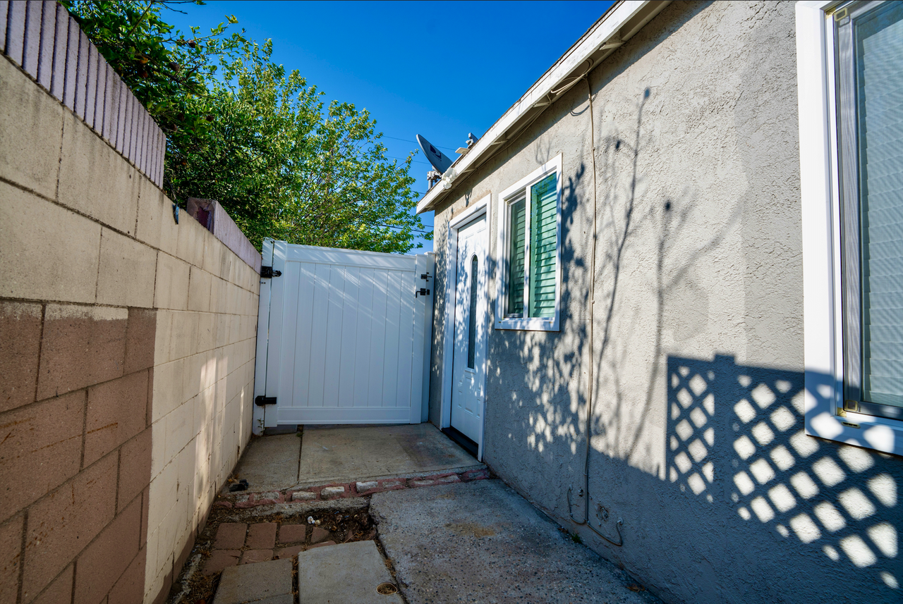 9316 Dork St #1-2 - Photo 2 of 15